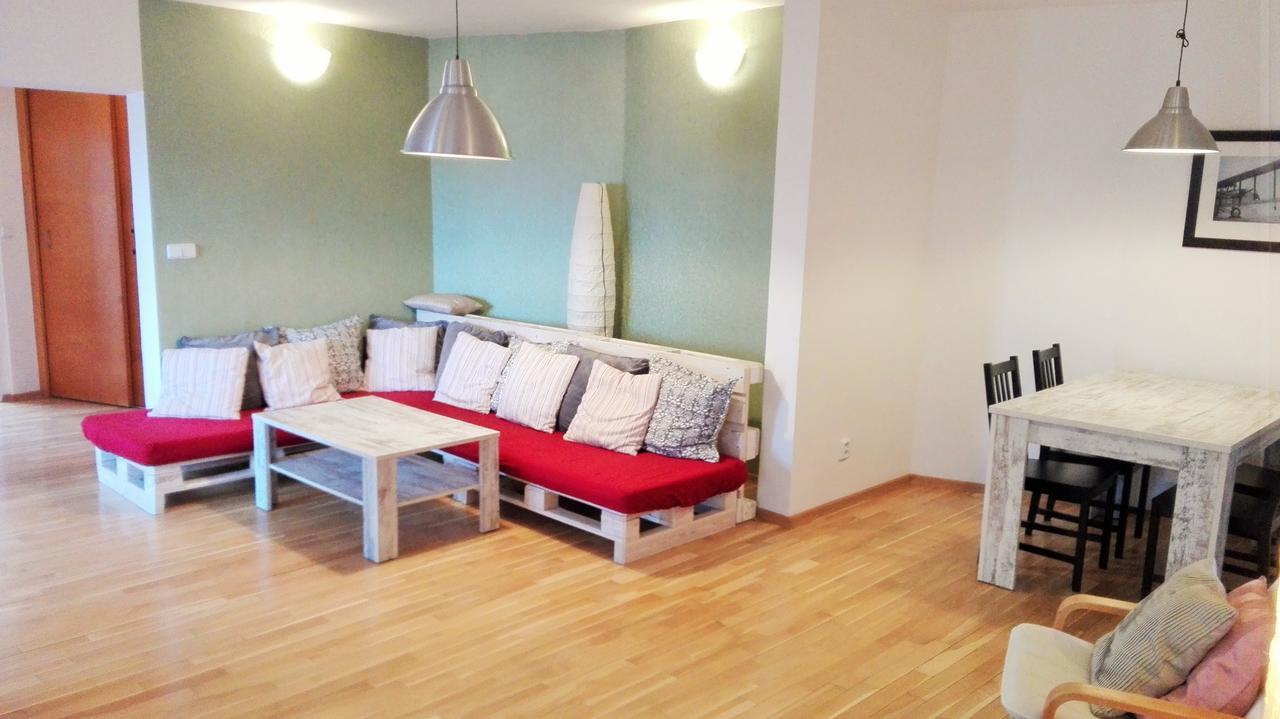 Elen'S Apartments Prague - Free Garage Parking * Prag