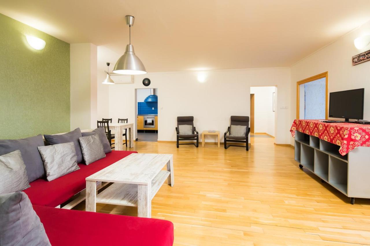 Elen'S Apartments Prague - Free Garage Parking Apartment *