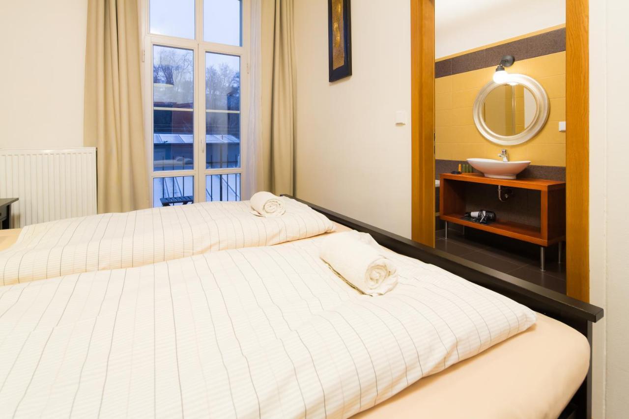 Elen'S Apartments Prague - Free Garage Parking Apartment