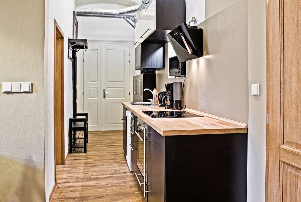 Elen'S Apartments Prague - Free Garage Parking * Prag