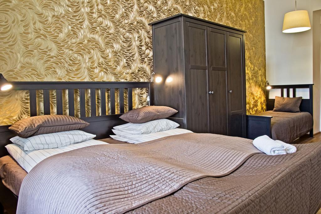 Elen'S Apartments Prague - Free Garage Parking Apartment